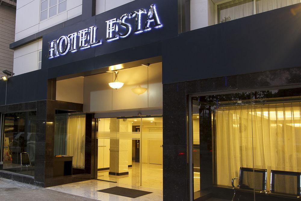 Hotel Esta Rangum Exterior foto